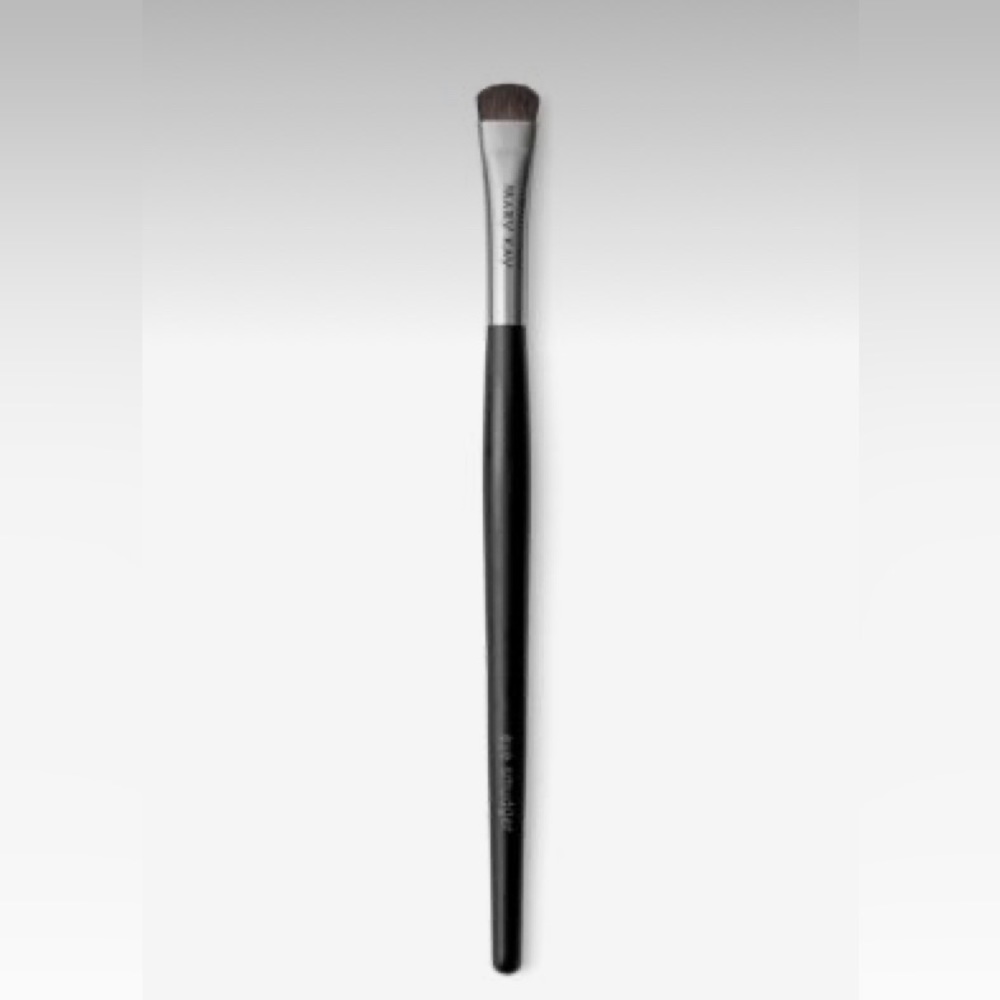 Mary Kay Eye Smudger Brush